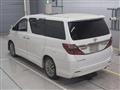 2013 Toyota Alphard G