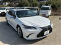 2019 Lexus ES