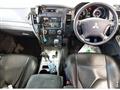 2007 Mitsubishi Pajero