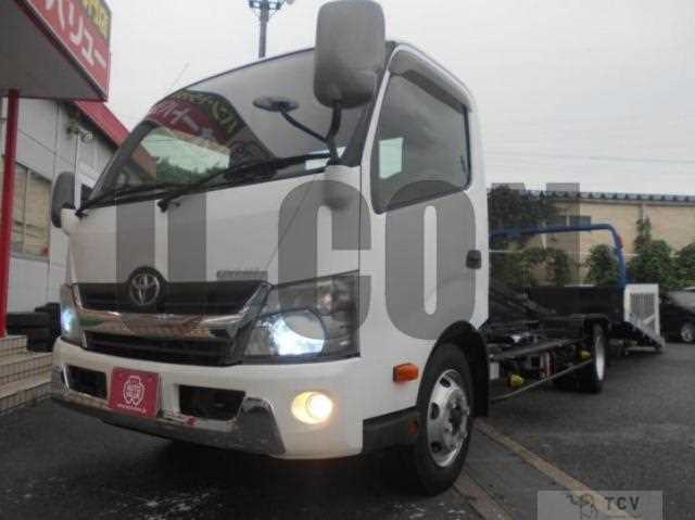 2013 Toyota Dyna Truck