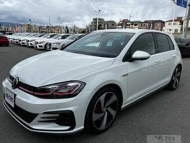 2018 Volkswagen Golf