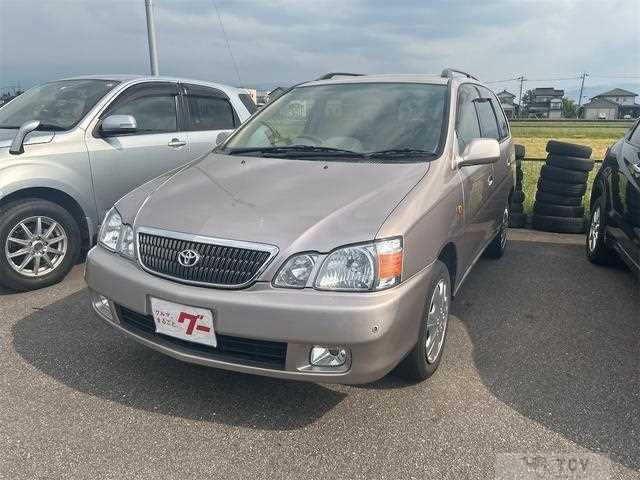 2001 Toyota Gaia