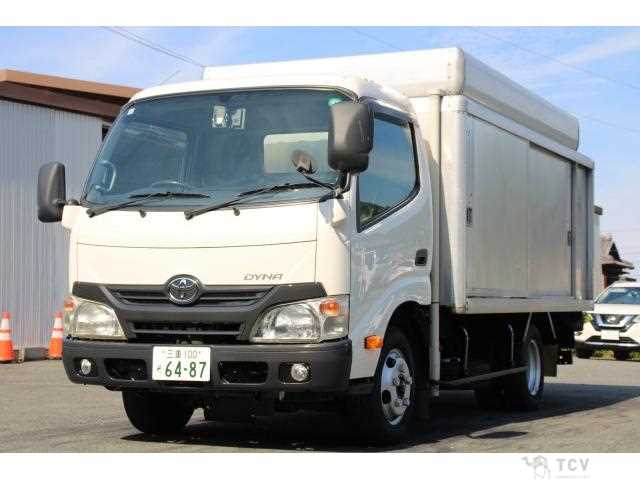 2012 Toyota Dyna Truck