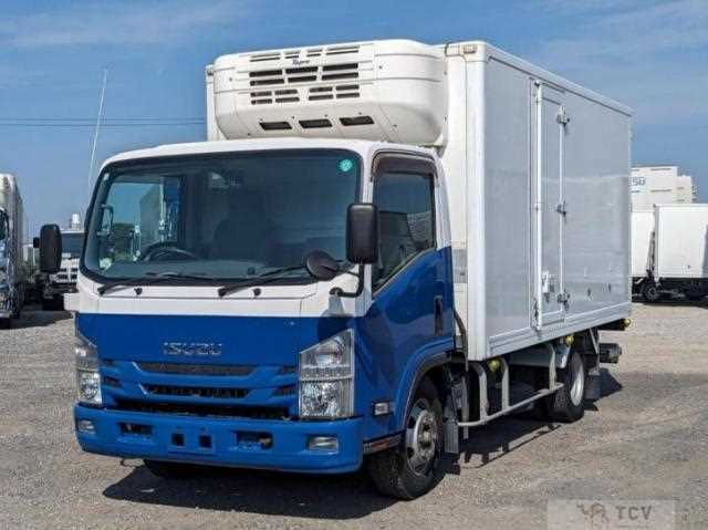 2016 Isuzu Elf Truck