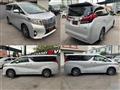 2015 Toyota Alphard Hybrid