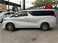 2015 Toyota Alphard Hybrid