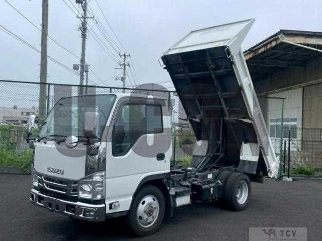 2020 Isuzu Elf Truck