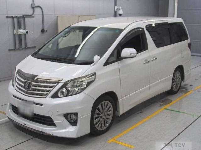 2013 Toyota Alphard G