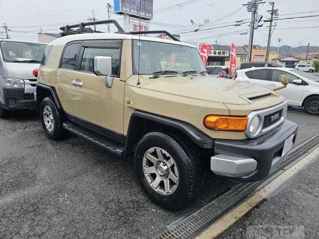 2017 Toyota FJ Cruiser