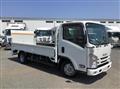 2020 Isuzu Elf Truck