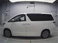 2014 Toyota Vellfire