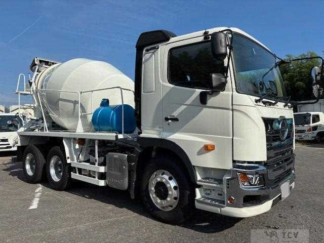 2025 Hino Profia