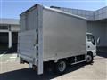 2013 Isuzu Elf Truck