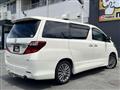 2013 Toyota Alphard G