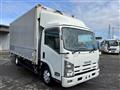 2012 Isuzu Elf Truck
