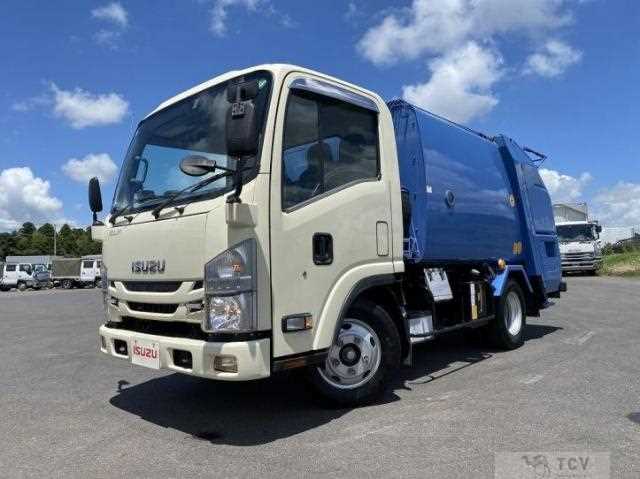2017 Isuzu Elf Truck