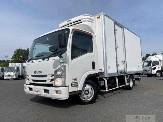 2015 Isuzu Elf Truck