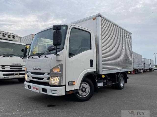2020 Isuzu Elf Truck