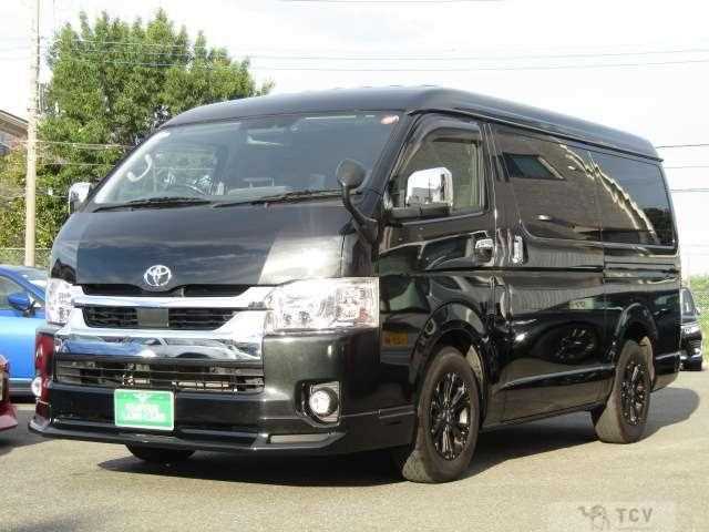 2022 Toyota Hiace Wagon
