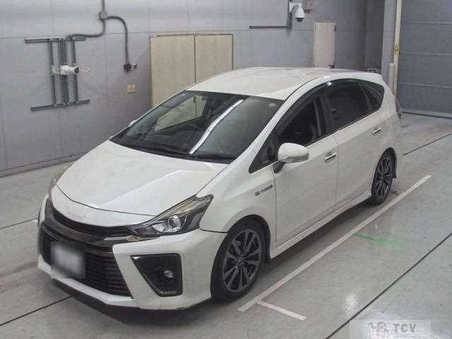 2016 Toyota PRIUS α