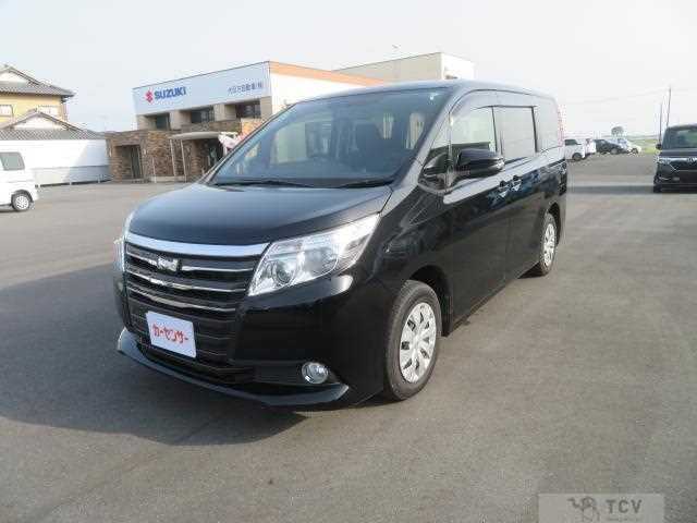 2015 Toyota Noah