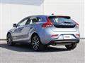 2017 Volvo V40