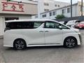 2018 Toyota Vellfire