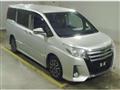 2015 Toyota Noah