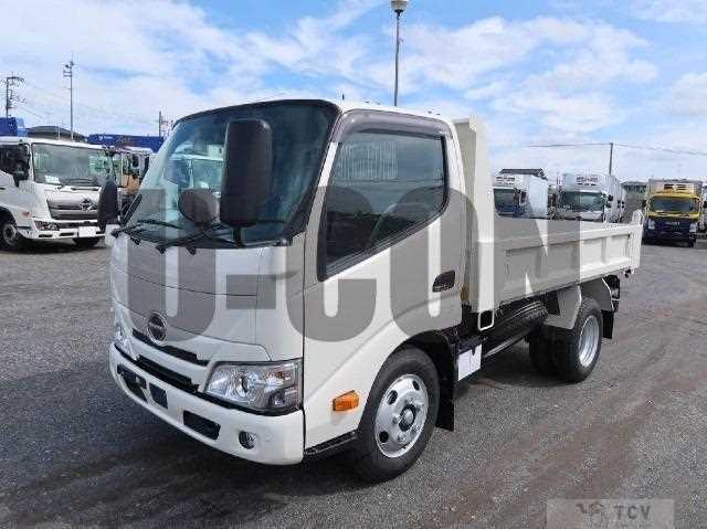 2025 Hino Dutro