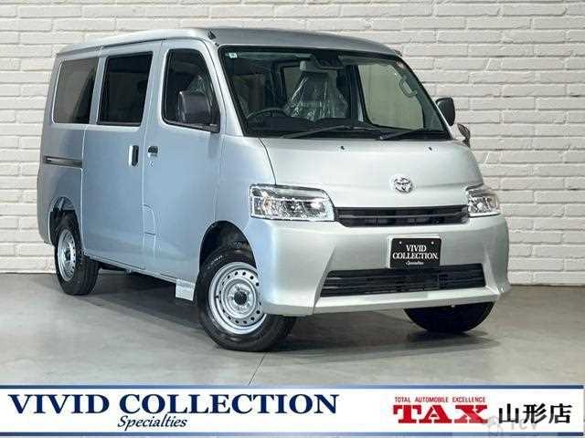 2025 Toyota Townace Van