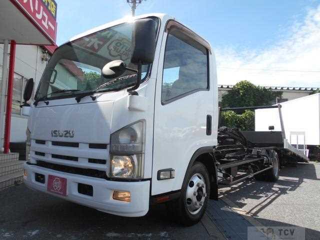 2012 Isuzu Elf Truck
