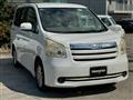 2009 Toyota Noah