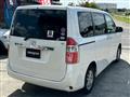 2009 Toyota Noah