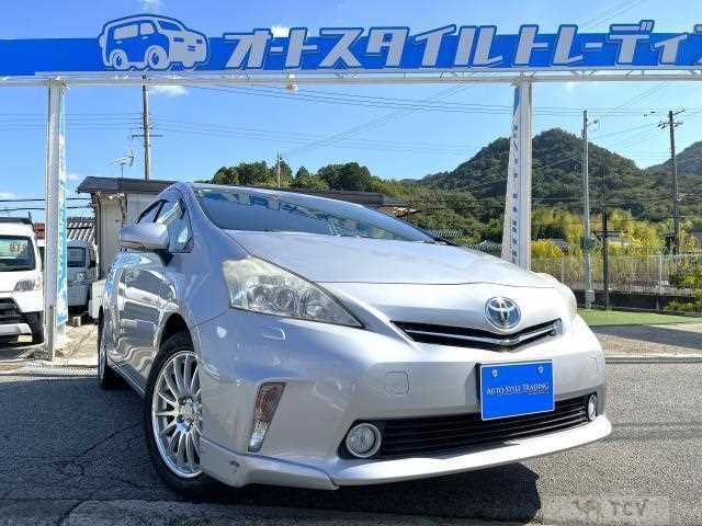 2011 Toyota PRIUS α