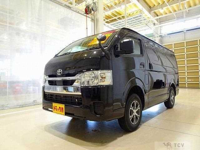 2025 Toyota Hiace Van