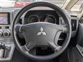 2011 Mitsubishi Delica D5