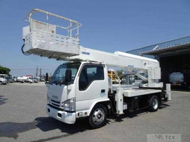 2017 Isuzu Elf Truck