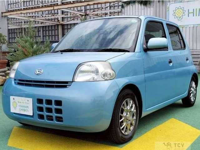 2011 Daihatsu Esse