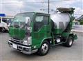 2016 Isuzu Elf Truck