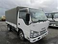 2015 Isuzu Elf Truck
