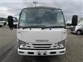 2015 Isuzu Elf Truck