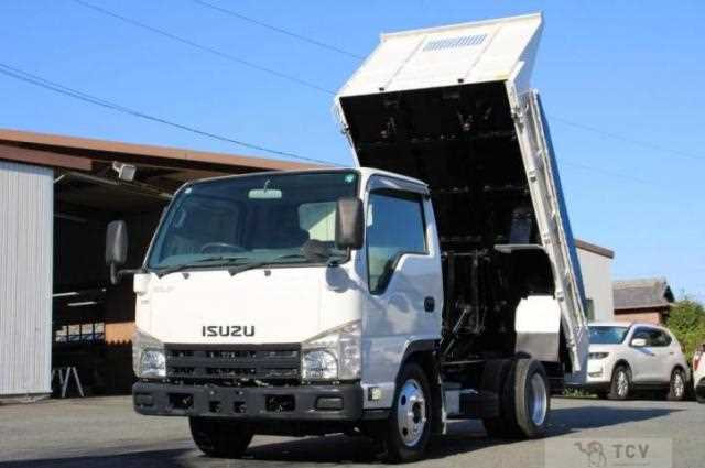 2012 Isuzu Elf Truck