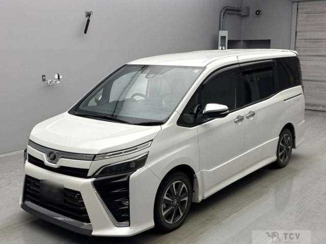 2020 Toyota Voxy