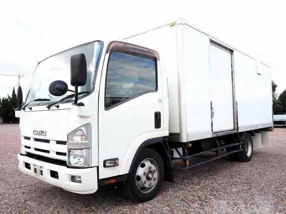 2013 Isuzu Elf Truck
