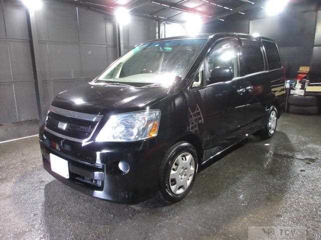 2007 Toyota Noah