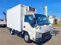 2017 Isuzu Elf Truck