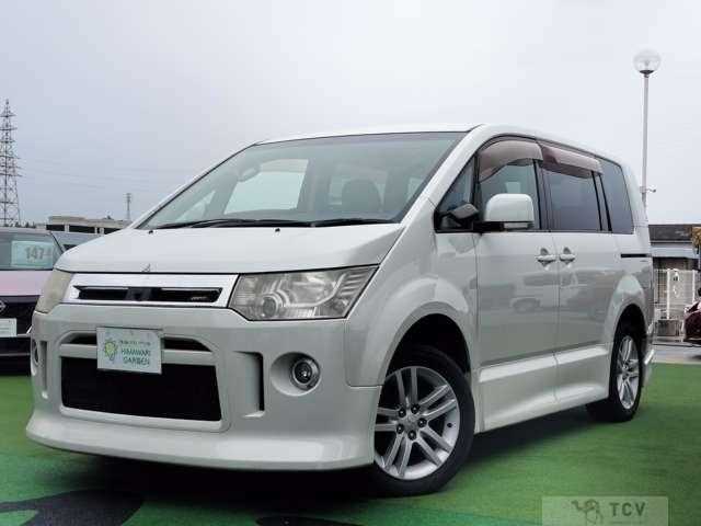 2007 Mitsubishi Delica D5