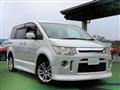 2007 Mitsubishi Delica D5