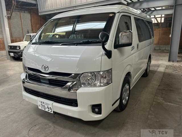 2025 Toyota Hiace Wagon
