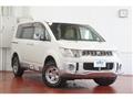 2009 Mitsubishi Delica D5
